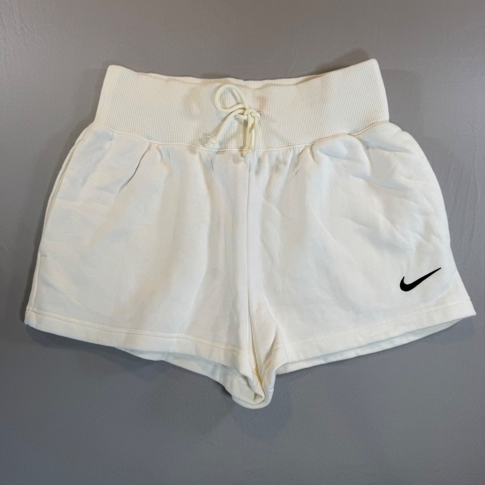 Nike Sportswear Phoenix Fleece High-Waisted Shorts Sail White Small‎ DQ5718-133